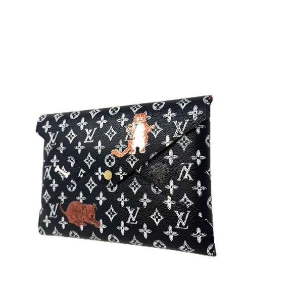 Louis Vuitton Grace Coddington Catogram Trunk Kirigami Envelope Clutch GM Black - Picture 3 of 16